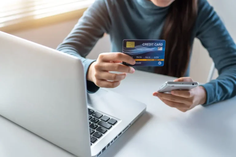 Application La Banque Postale : ce qui la distingue des autres apps bancaires